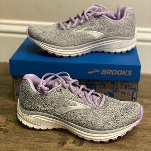 Brooks anthem 2 running shoe